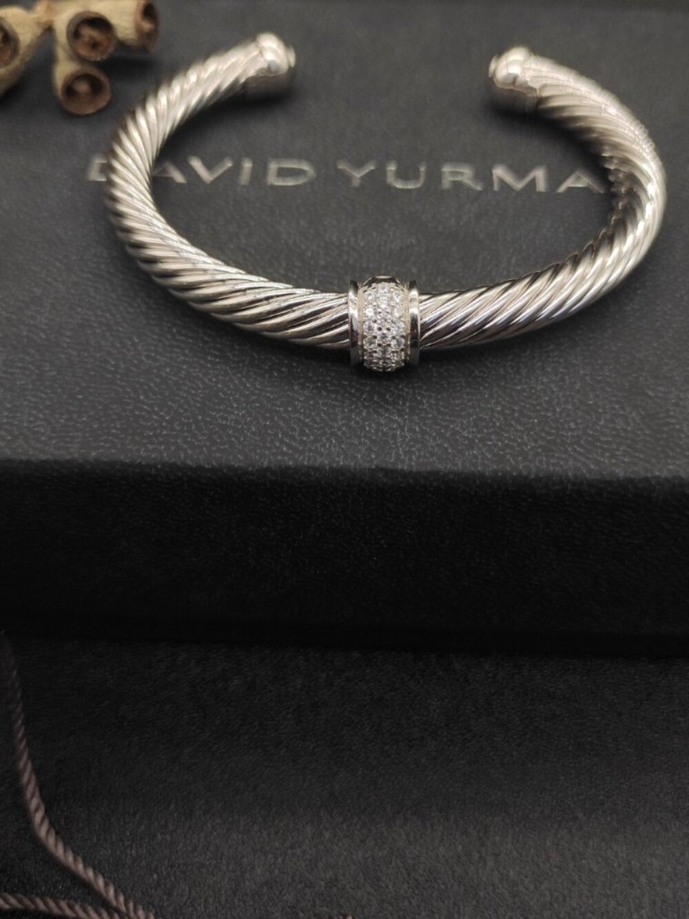 David Yurman 925 Silver Bracelet with Original Pouch - Picture 4 of 6